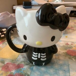 hello kitty mug